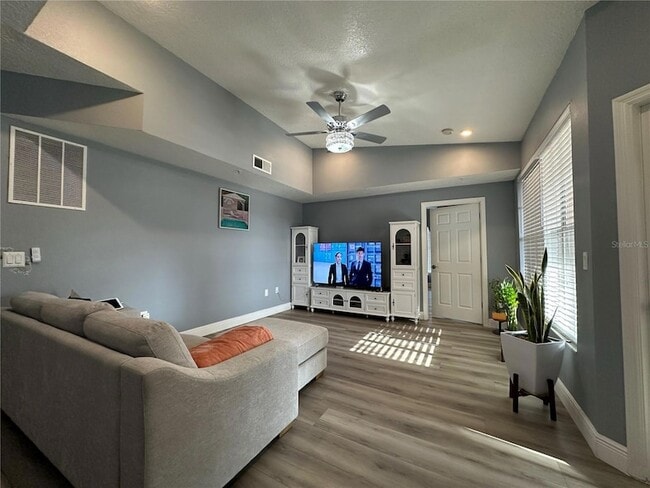 Photo - 5554 Metrowest Blvd Unit 4-312