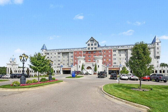 Photo - The Grand Castle Apartment Homes