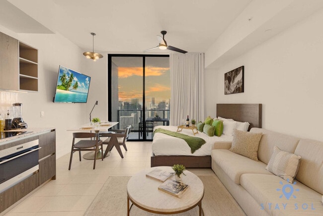 Photo - 601 NE 1st Ave Unit ID1261200P