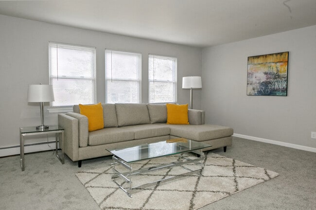 Living Area. - Brighton Square