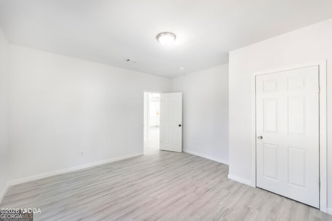 Photo - 1175 Hartley St