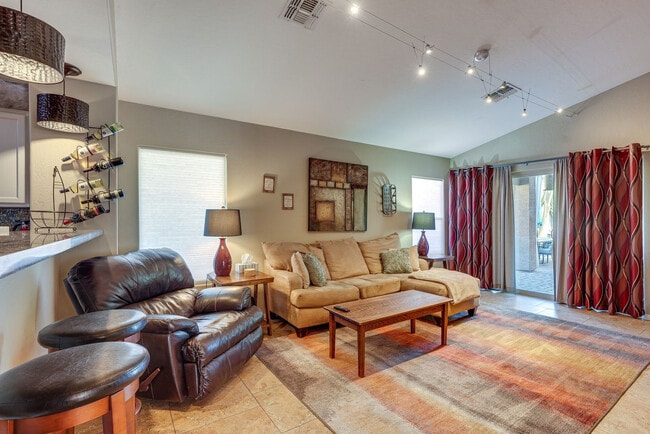 Photo - 16202 W Banff Ln Unit SI ID1631298P