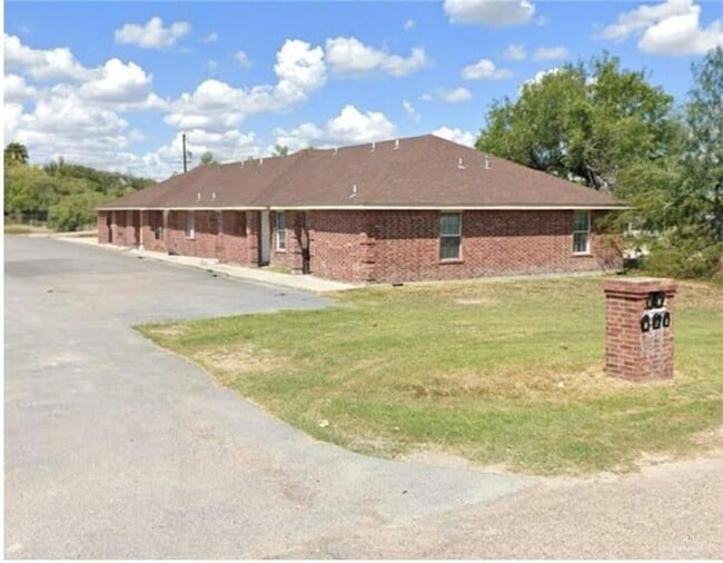 Building Photo - 6505 Lima Ln Unit 2