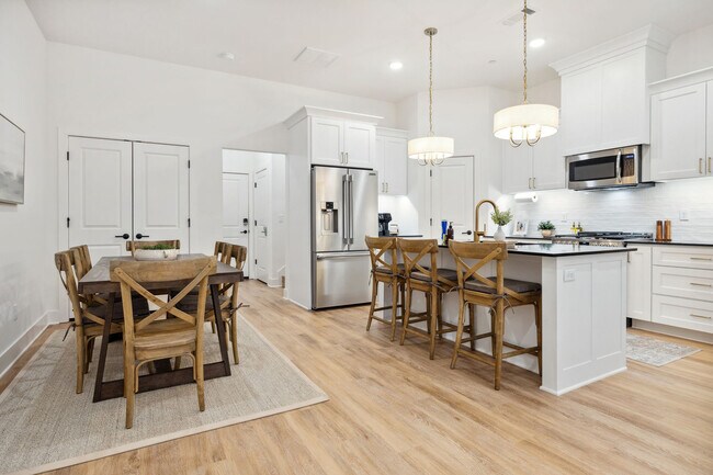 Photo - 3050 W Berkeley Ave Unit ID1221933P