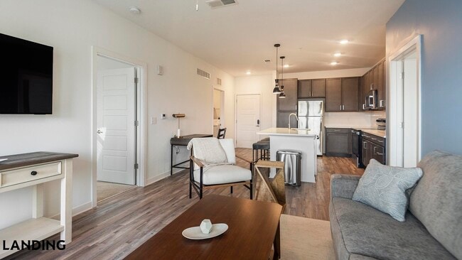 Photo - 4670 Merchants Park Cir Unit 01-315