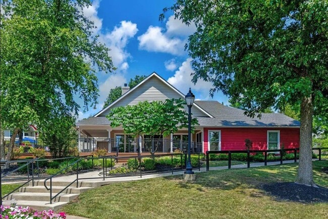 Photo - Hunt Club Apartments