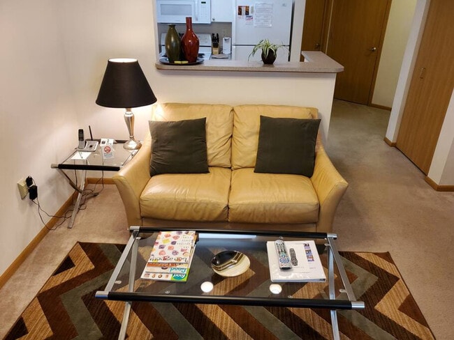 Building Photo - 501 Plaza Dr Unit ID1059801P