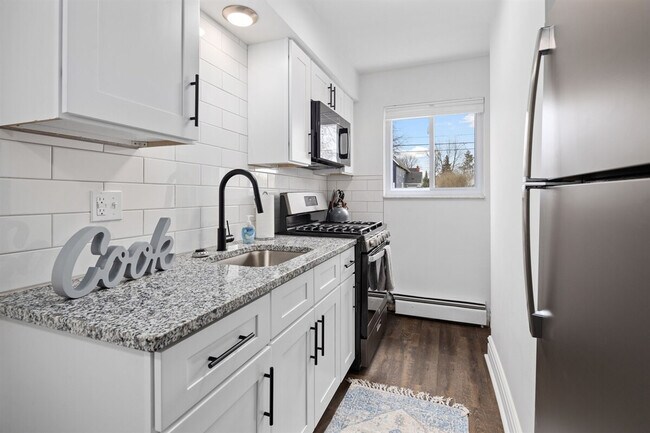 Photo - 22 2nd St Unit ID1032306P