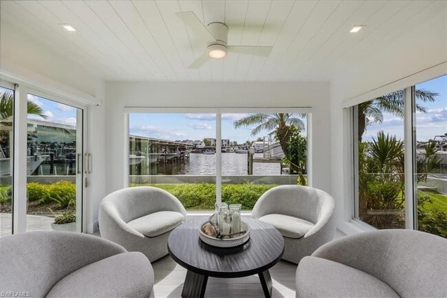 Building Photo - 1100 8th Ave S