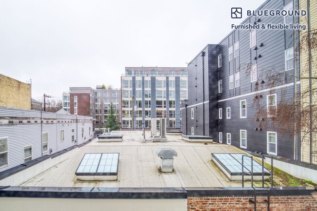 Photo - 1530 Belmont Ave Unit FL3-ID247