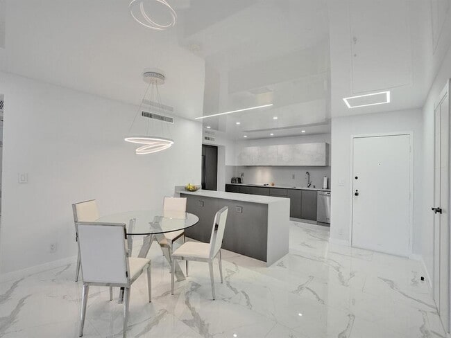 Photo - 2500 Parkview Dr Unit 1112