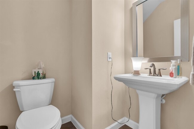 Photo - 8802 Narrow Leaf St