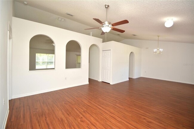 Photo - 36 Frenora Ln