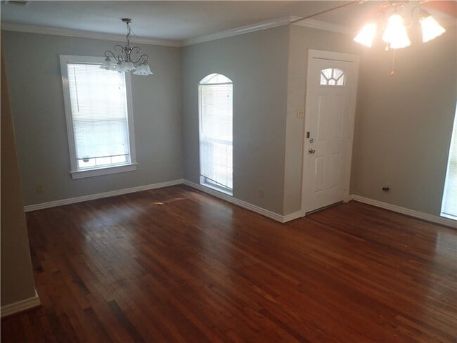 Photo - 6340 Parkdale Dr