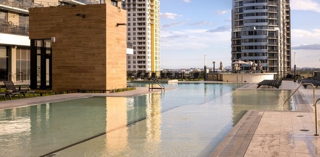 Building Photo - Flow Fort Lauderdale