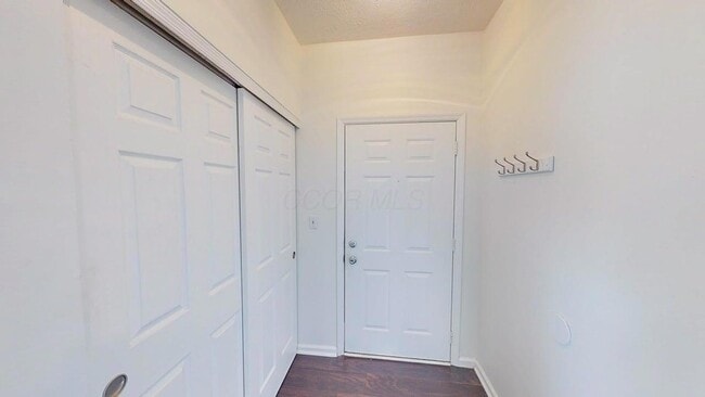 Photo - 3398 Fishinger Mill Dr