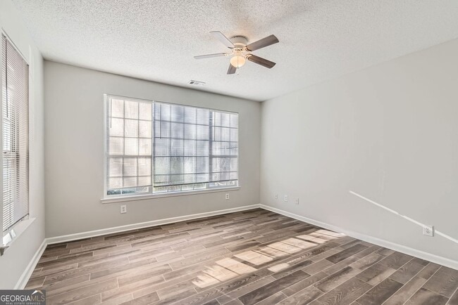 Photo - 11381 Michelle Way