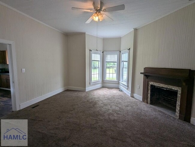 Photo - 414 N Caswell St