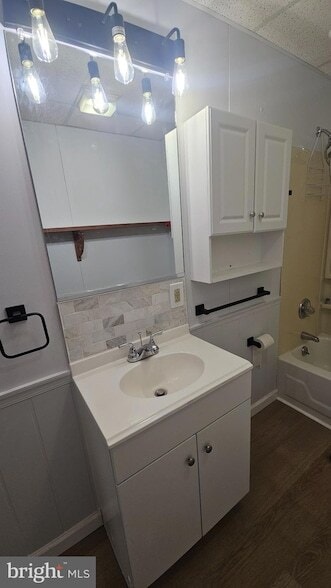 Photo - 117 S Warren St