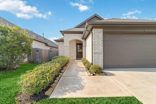 Photo - 20231 Moonlight Falls Ct