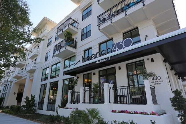 Building Photo - Beacon 430