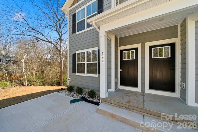 Photo - 403 15th Ave SW Unit A