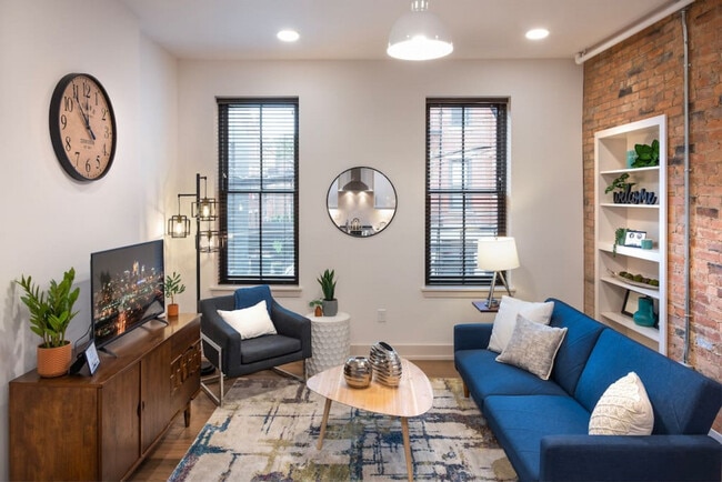 Building Photo - 2426 Goose Alley Unit ID1056056P