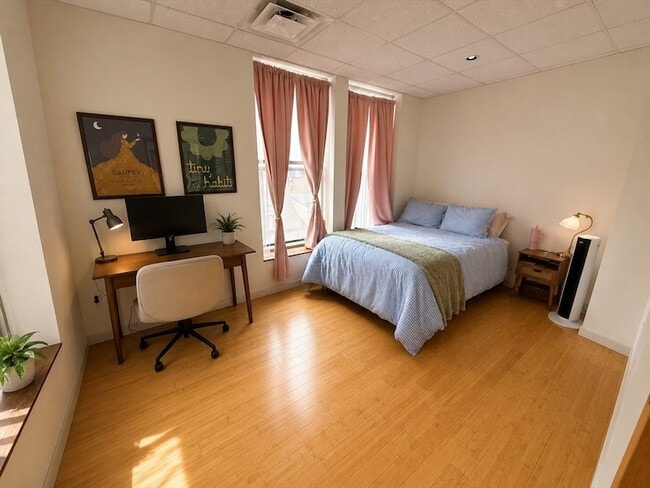 Photo - 72 Kneeland St Unit 501