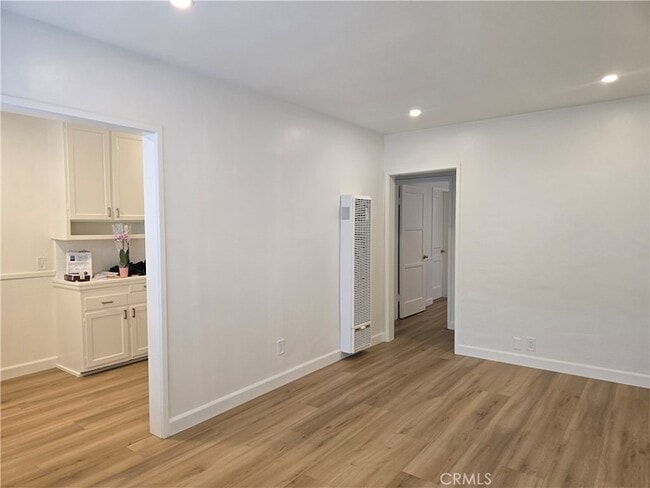 Photo - 4310 Overland Ave