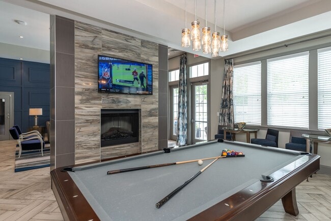 Photo - The Commonwealth At York