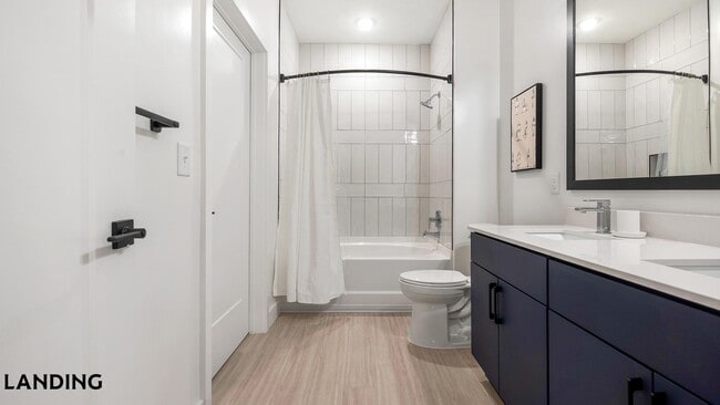 Photo - 1007 S Mint St Unit 932
