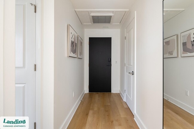 Photo - 933 McGee St Unit 2-315.1411118