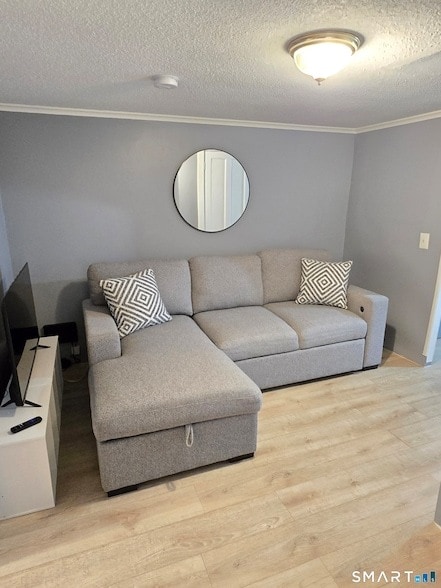 Photo - 103 Capen St