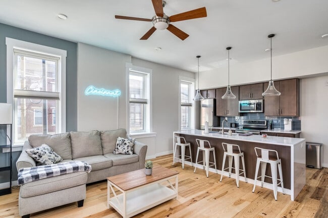 Photo - 35 E 13th St Unit ID1056142P