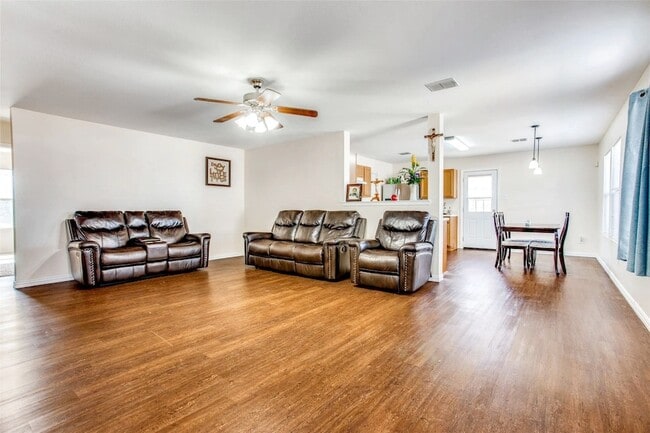 Photo - 5005 Village Stone Ct