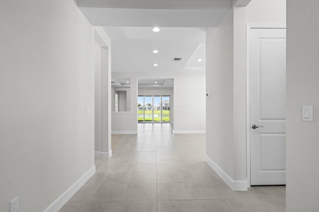 Photo - 14200 Lacebark Ln