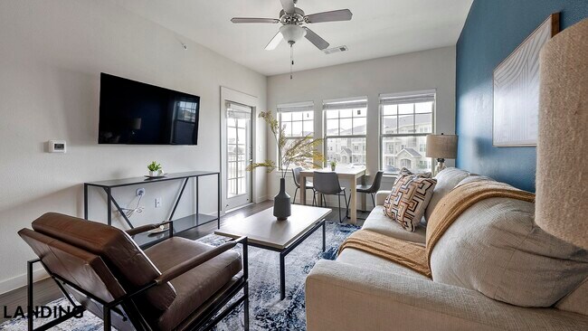Photo - 2115 Windsor Blvd Unit 2206
