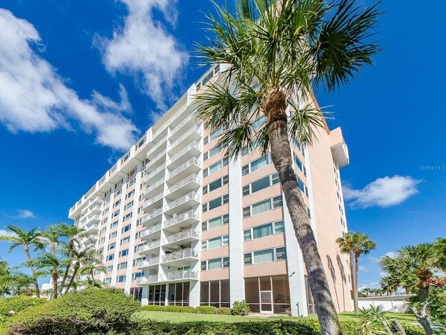 Photo - 675 S Gulfview Blvd Unit 1007