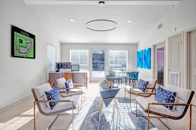 Building Photo - The Maxwell