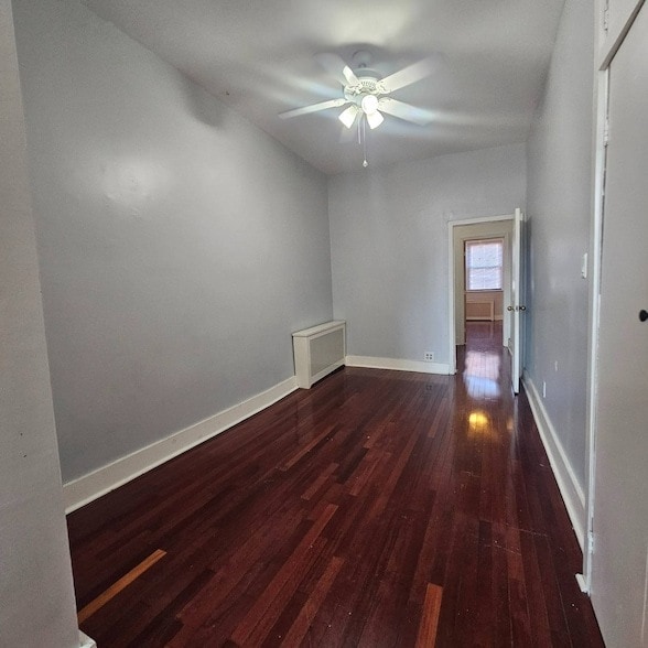 Photo - 59-28 56th St