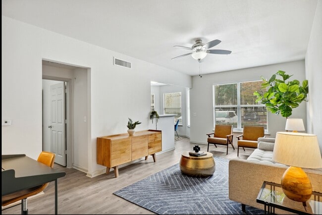 Living Area - The Henry at Deerbrook