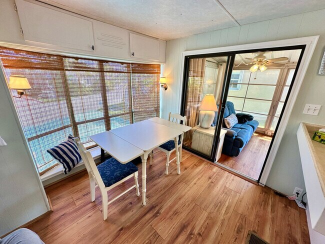 Photo - 634 Nettles Blvd Unit SI ID1537484P