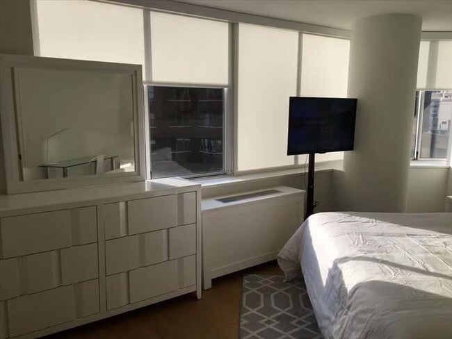 Photo - 420 E 54th St Unit ID1016195P