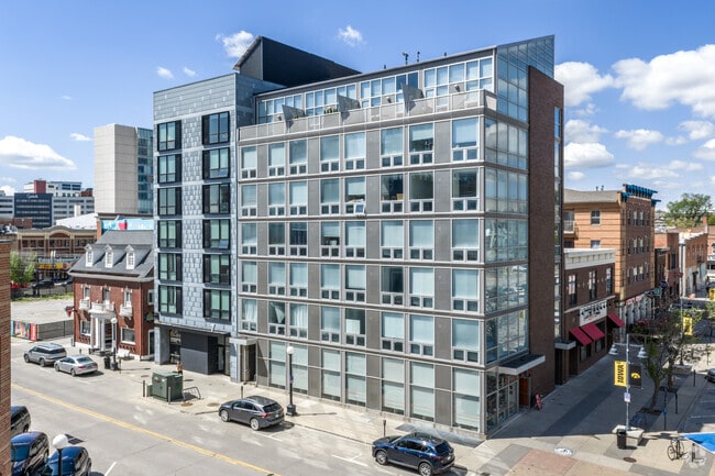 Building Photo - Vogel House