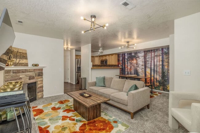 Building Photo - 574 Hydra Pl Unit SI ID1542951P