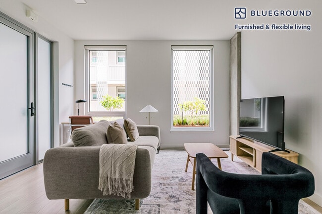 Building Photo - 1395 22nd St Unit FL7-ID2099