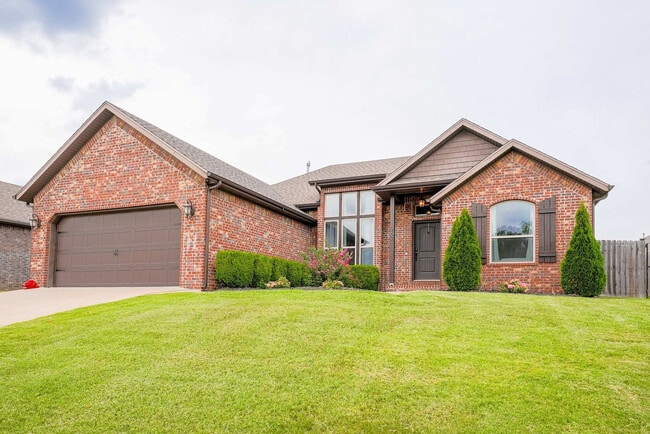 Building Photo - 967 Glass St Unit ID1241330P