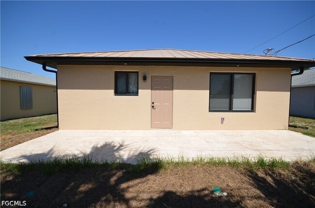 Photo - 2132 Barker Blvd