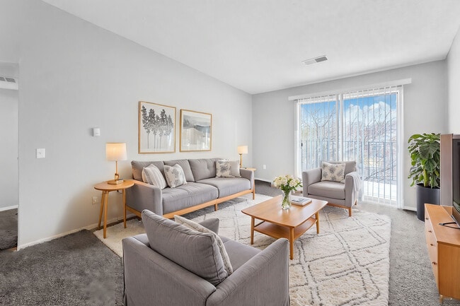 Living Room - Cambridge Court