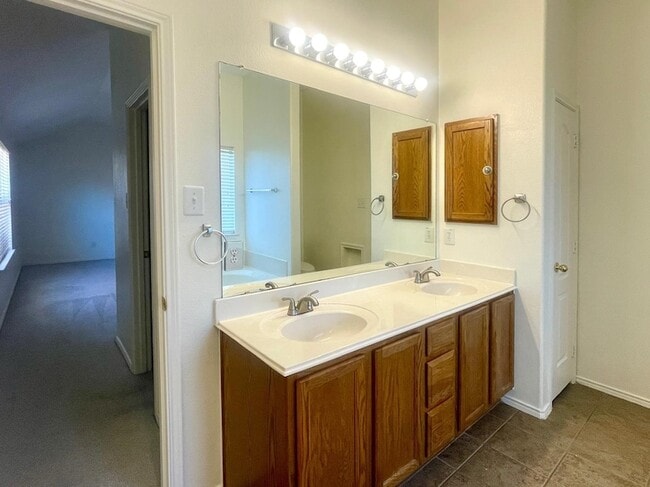 Photo - 8416 Sonnet Dr